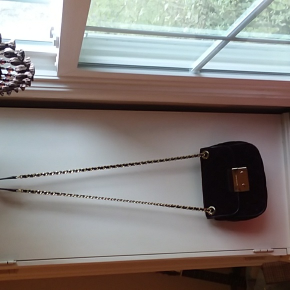 Michael Kors Special Edition New Wine Velvet Shoulder Bag/ Crossbody - Picture 6 of 15